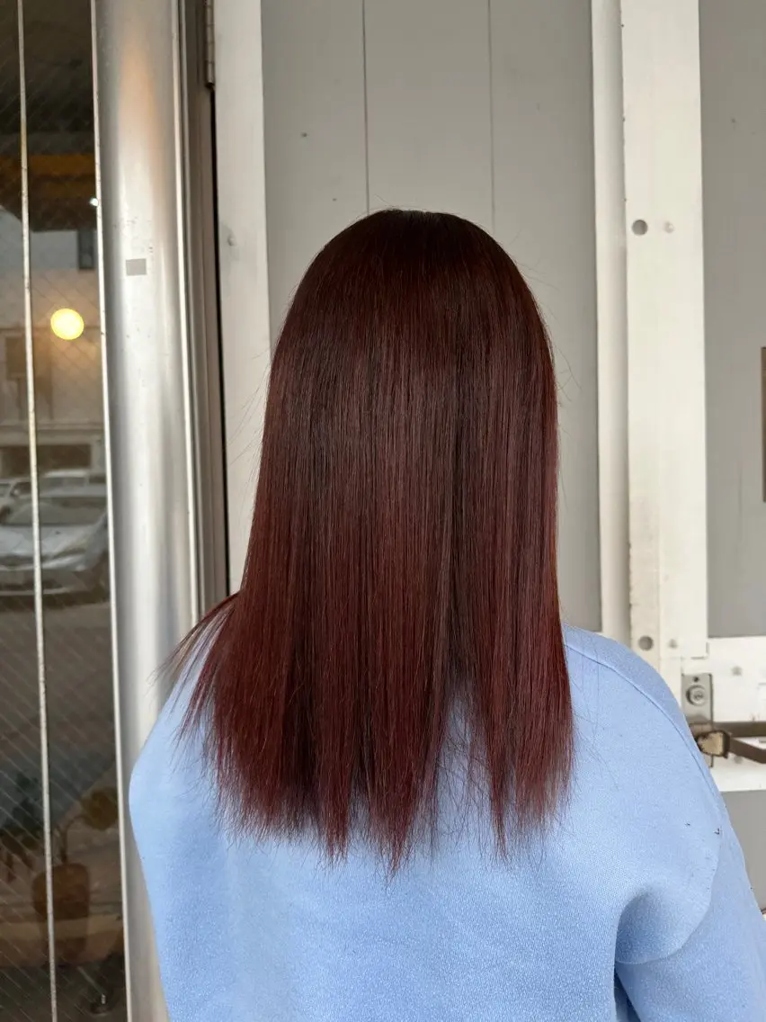ミディアム トリートメント miloc MOMOKAのヘアスタイル