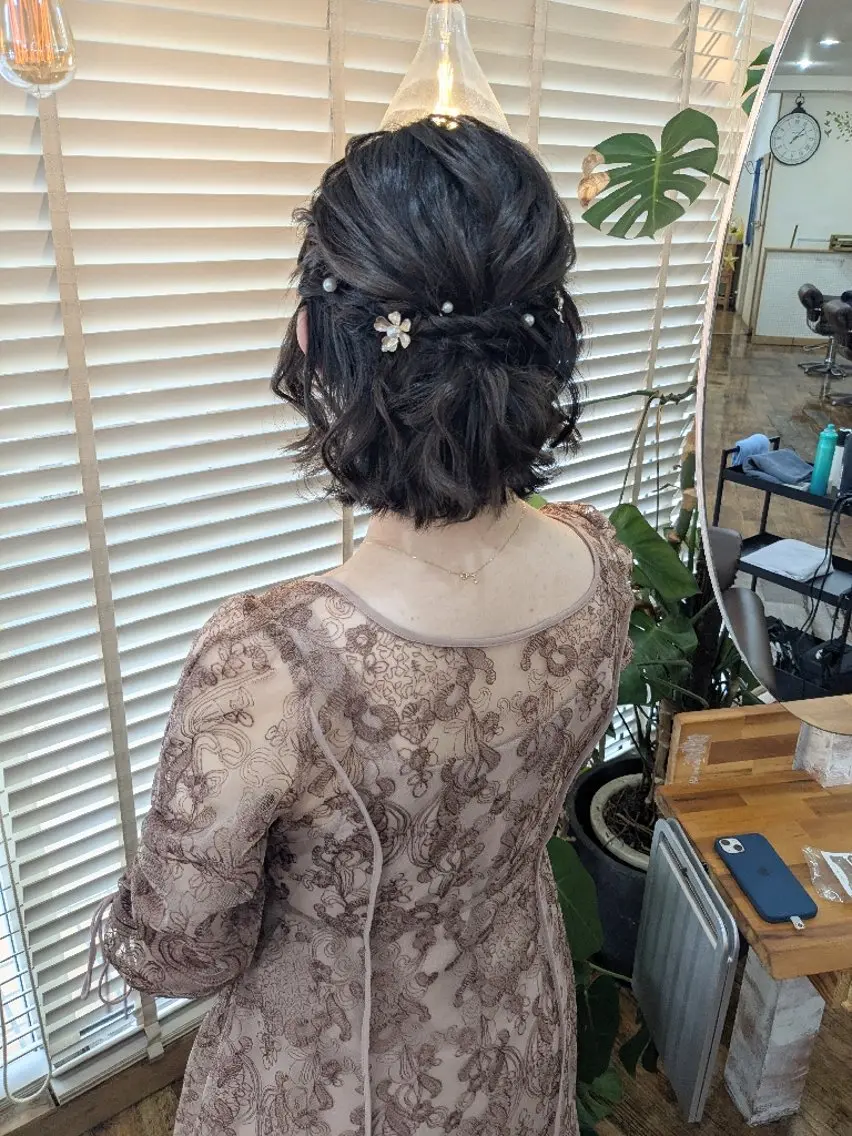 【7時台予約】結婚式お呼ばれヘアセットの写真