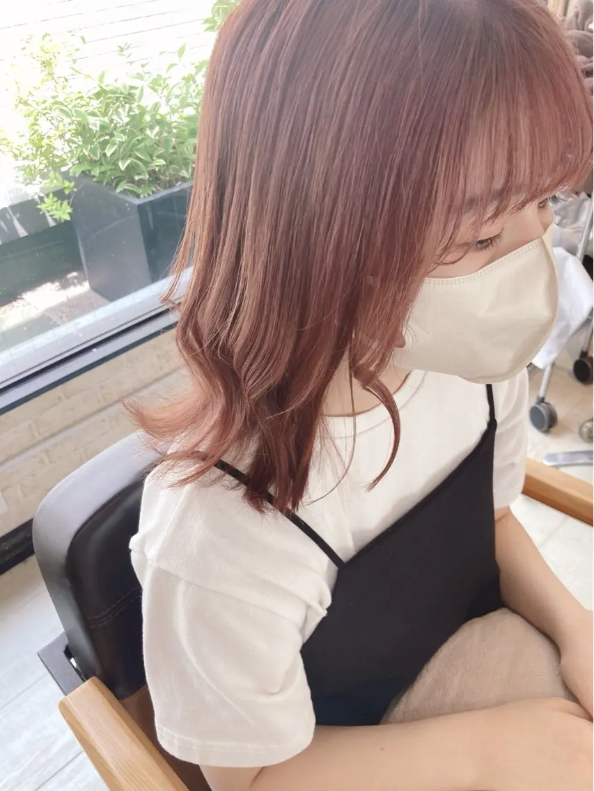 ミディアム ボブ カット ヘアカラー トリートメント Mina Akiyamaのヘアスタイル