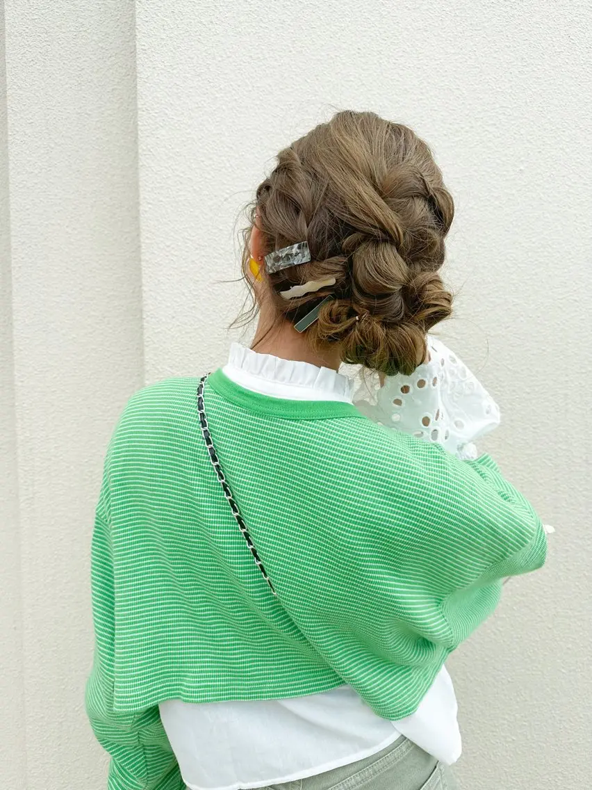 セミロング カラー ヘアアレンジ ヘアセット cherir髪質改善 パーソナルカラー診断のヘアスタイル