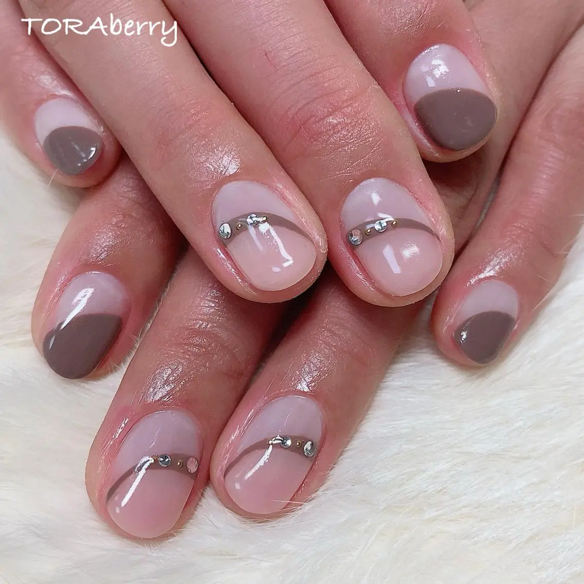 ネイル ハンドネイル ネイリスト なつみのネイルデザイン