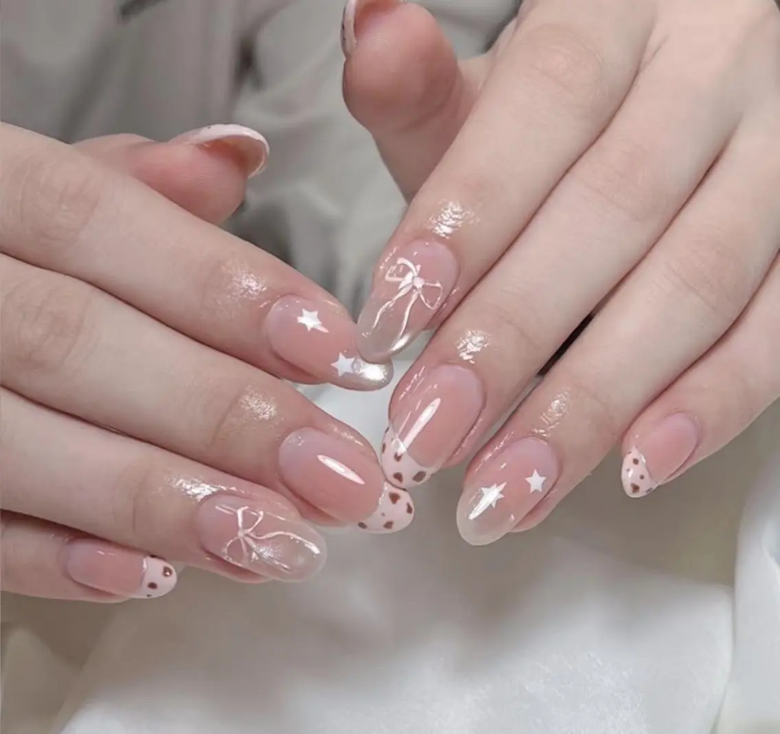 ネイル ハンドネイル エリ🫧 nail池袋東口のネイルデザイン