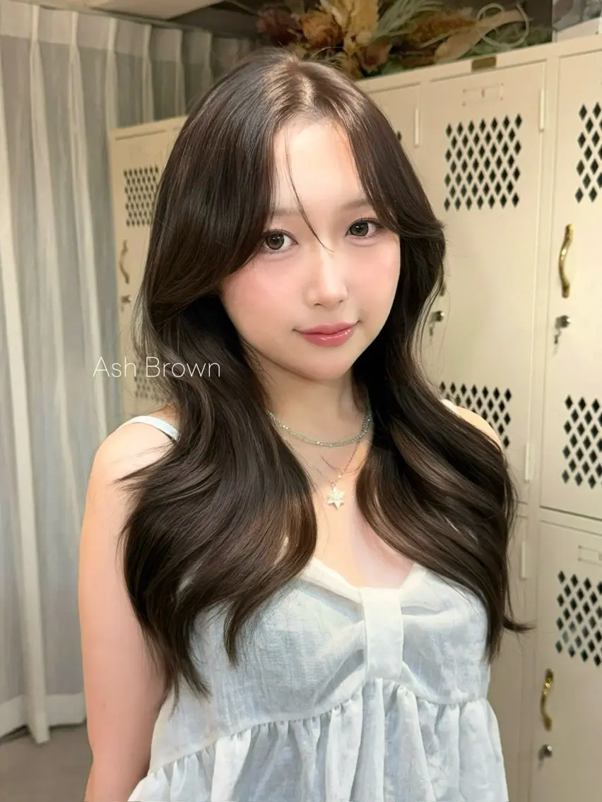 ロング カラー アッシュ アッシュブラウン ブラウンカラー 透明感カラー ヘアカラー トリートメント 韓国ヘア/美髪 / Inori🇰🇷のヘアスタイル