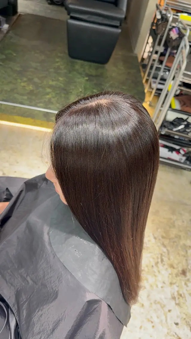 ロング カラー モデル様募集中🐰 西尾美優のヘアスタイル
