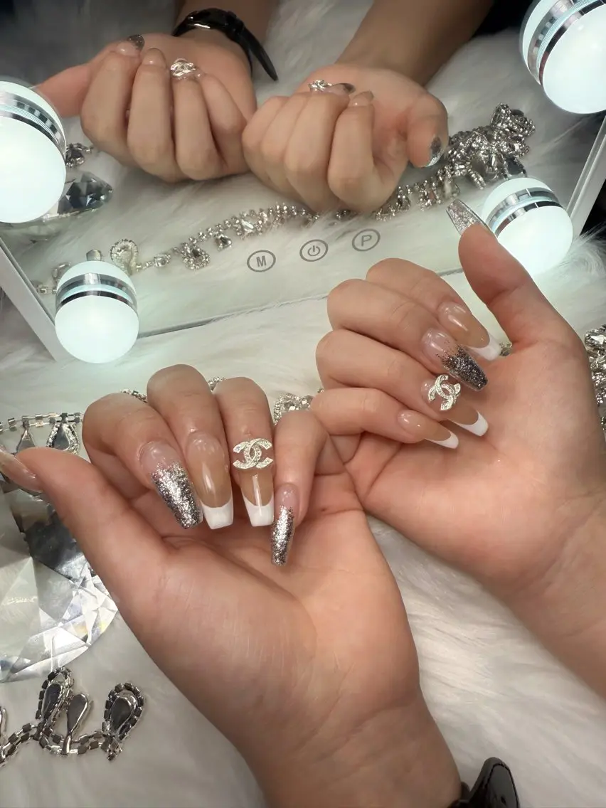 ネイル 大東市 aneranailのネイルデザイン