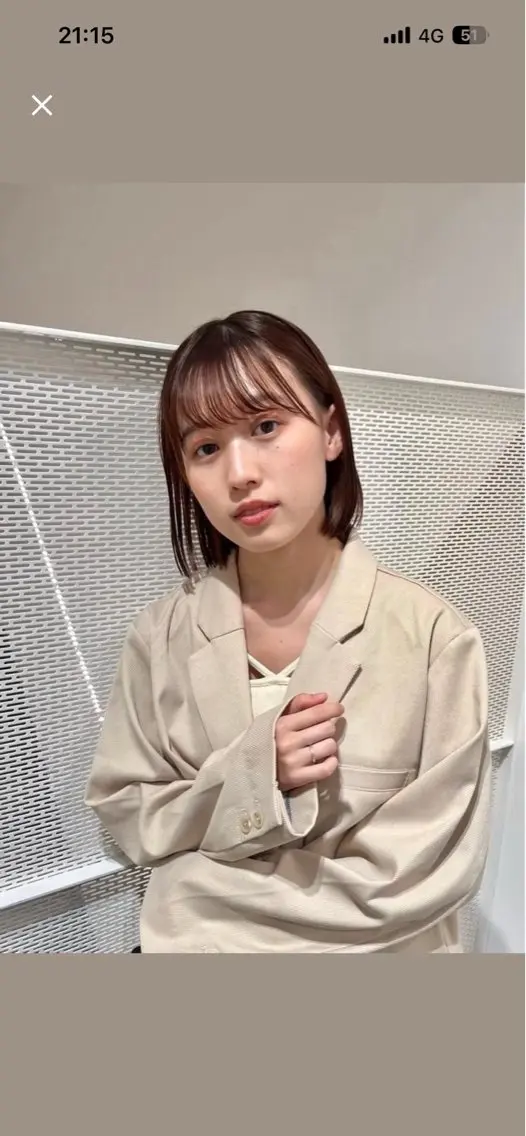 ミディアム カラー 横山 心優のヘアスタイル