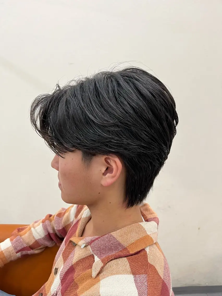 パーマ メンズ フェザーパーマメンズ ピンパーマ京都駅前のヘアスタイル