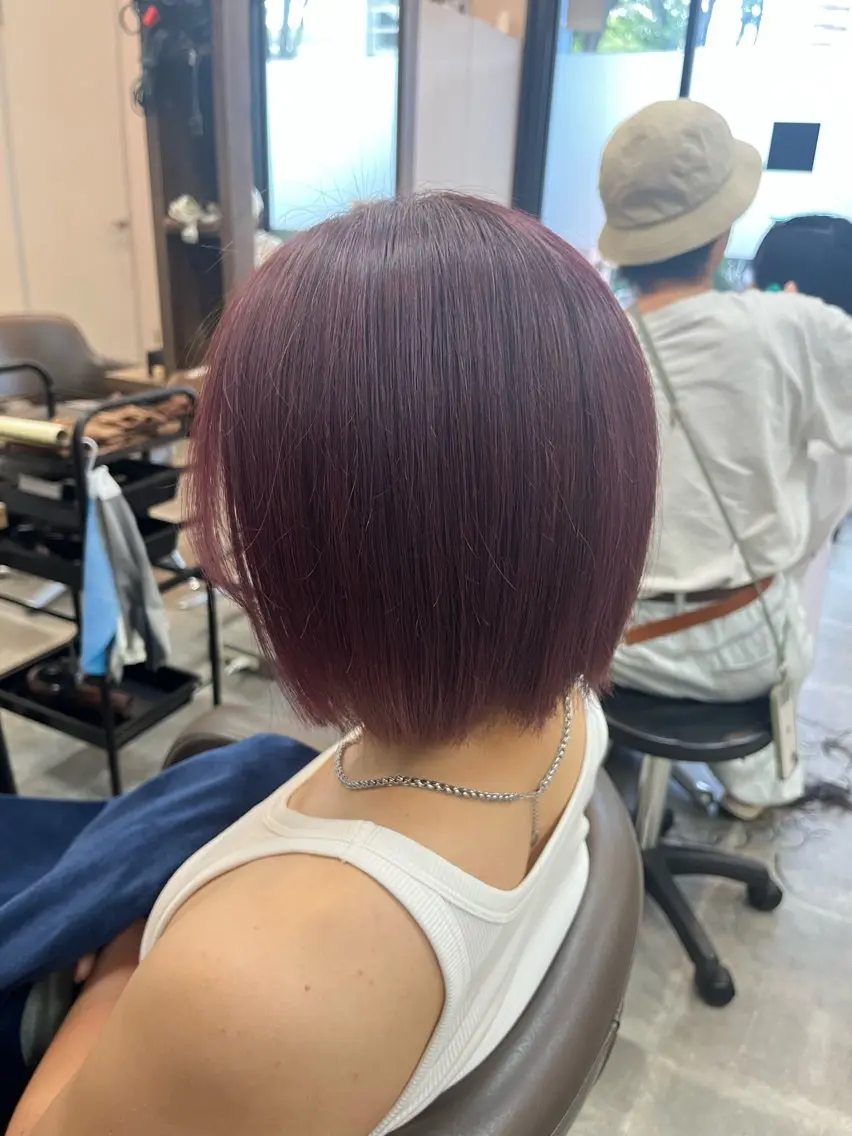 ショート 透明感カラー✨ 鈴木絢奈のヘアスタイル