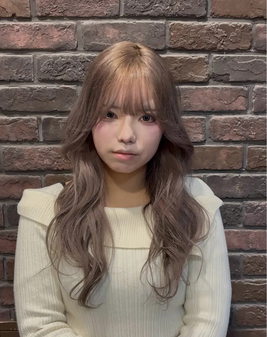 セミロング カラー ハイトーン/ 艶カラー🫧竹村柾則のヘアスタイル