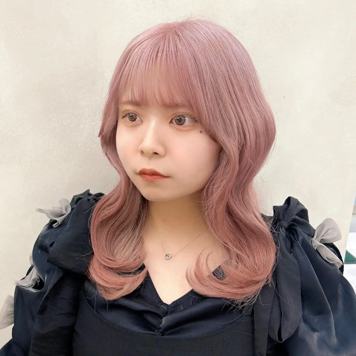 ロング カラー ヘアカラー トリートメント 髪質改善⌇透明感 カラー⌇川上葵のヘアスタイル