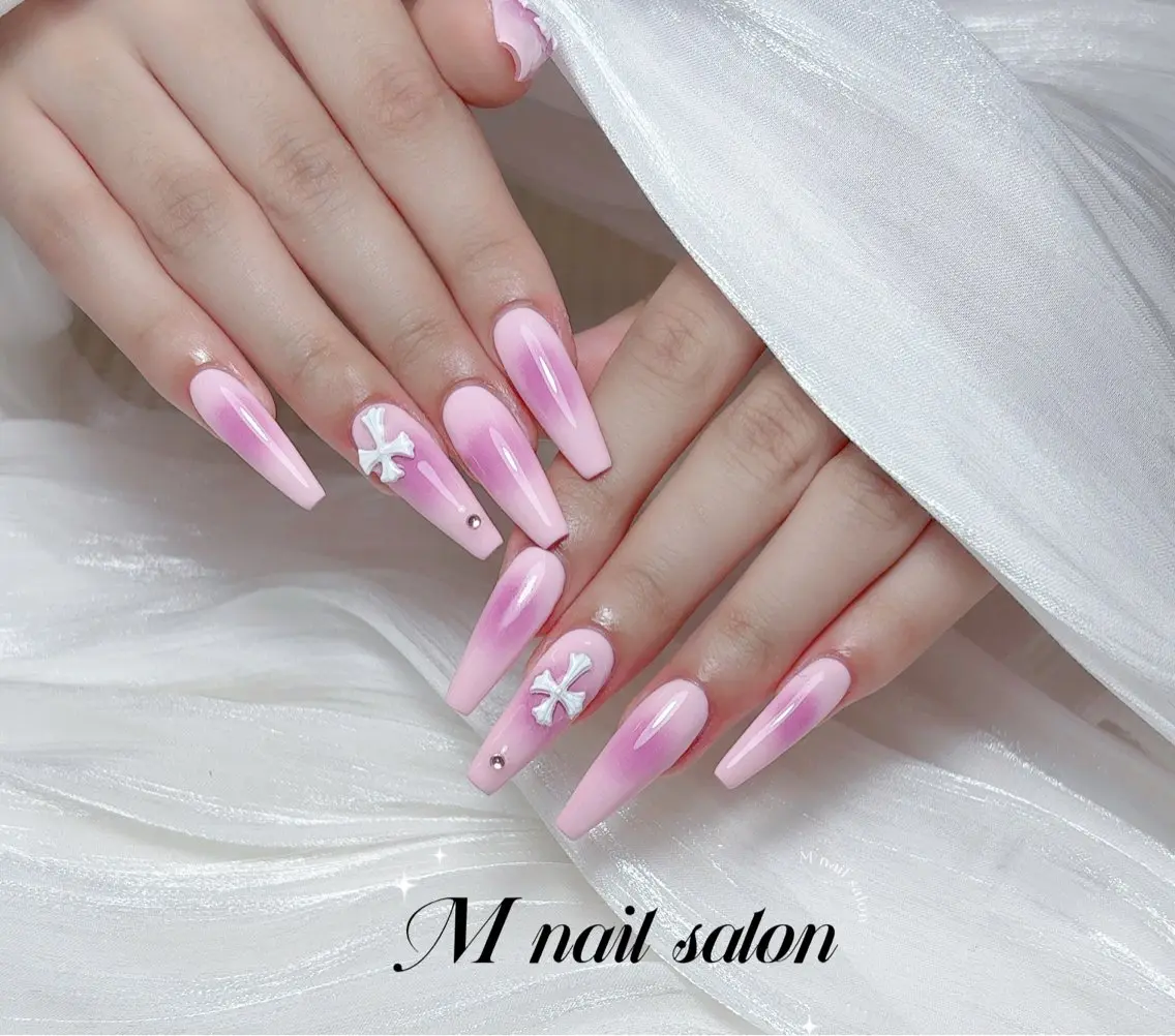 ネイル ハンドネイル M🌷nail 長さだし専門店のネイルデザイン