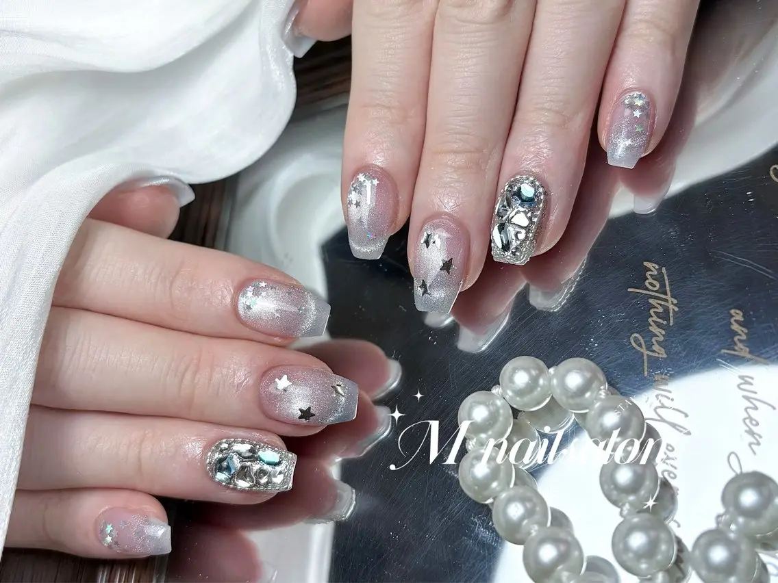 ネイル M🌷nail 長さだし専門店のネイルデザイン