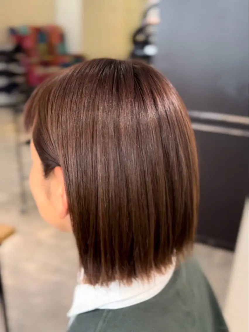 カラー 切りっぱなしボブ アッシュ ベージュカラー ボブ 🎀momoa CIEL天神店🎀のヘアスタイル