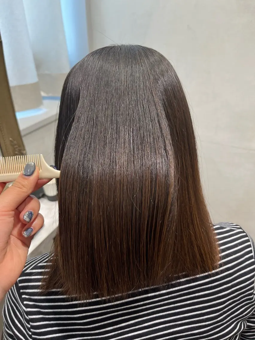 セミロング 縮毛矯正 share天王寺 yuhaのヘアスタイル