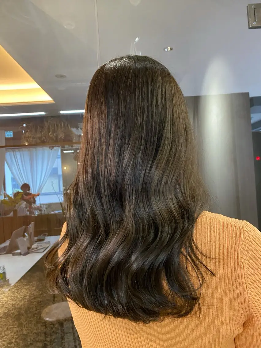 セミロング カット ヘアカラー トリートメント 🌻花屋併設🌻濱 幸帆のヘアスタイル