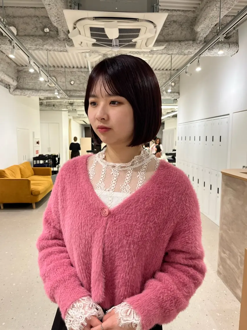 ミディアム カラー ミディアムパーマ ブリーチ 透明感カラー ダブルカラー ハイライトカラー 小顔カット/ 透明感カラー/阪本桃のヘアスタイル