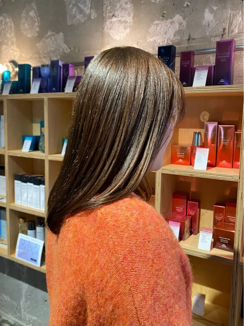 ミディアム カラー オリーブカラー トリートメント rise moeのヘアスタイル