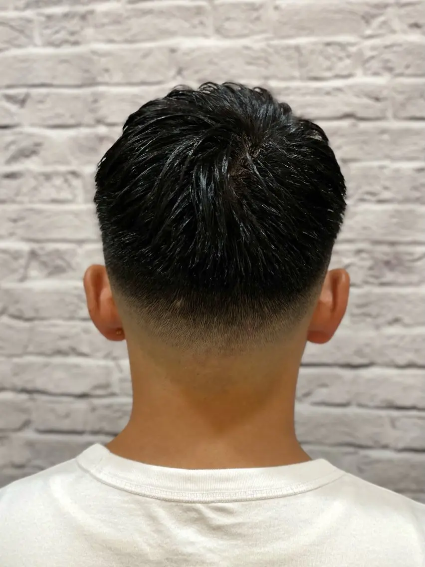 メンズ フェードカット スキンフェード メンズカット特化💈 遠山泰輝のヘアスタイル