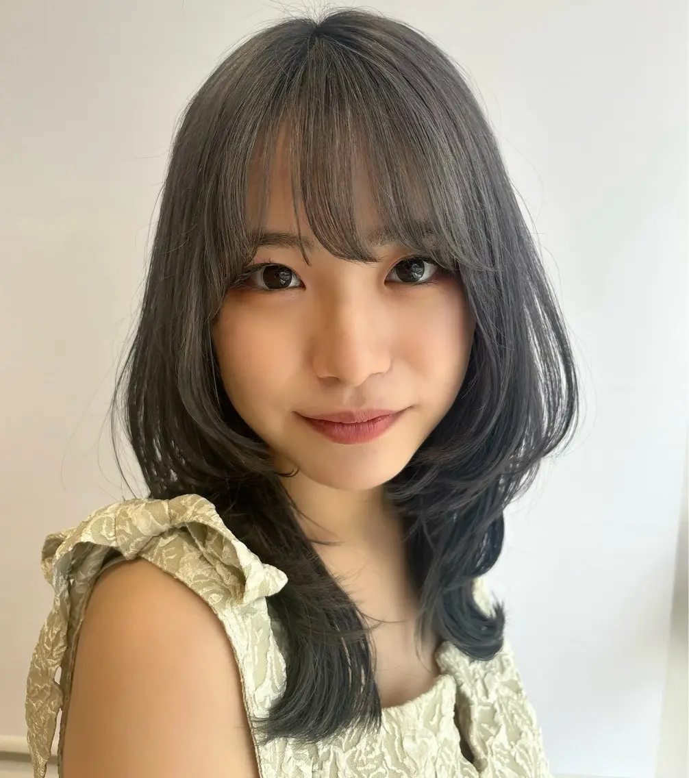 ロング カラー ケアカラー 髪質改善 レイヤーカット トリートメント 透明感カラー/ くびれヘア/ユウユのヘアスタイル