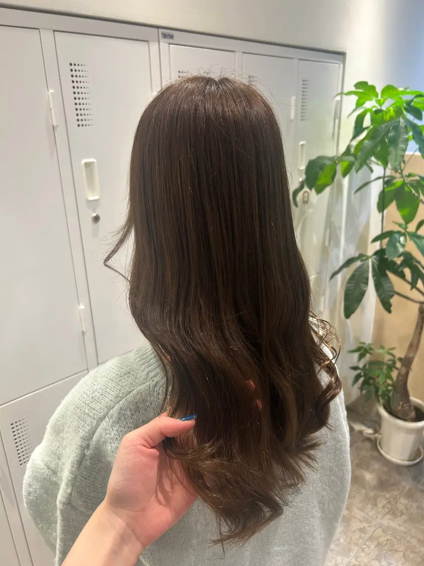 セミロング 青山 里帆のヘアスタイル