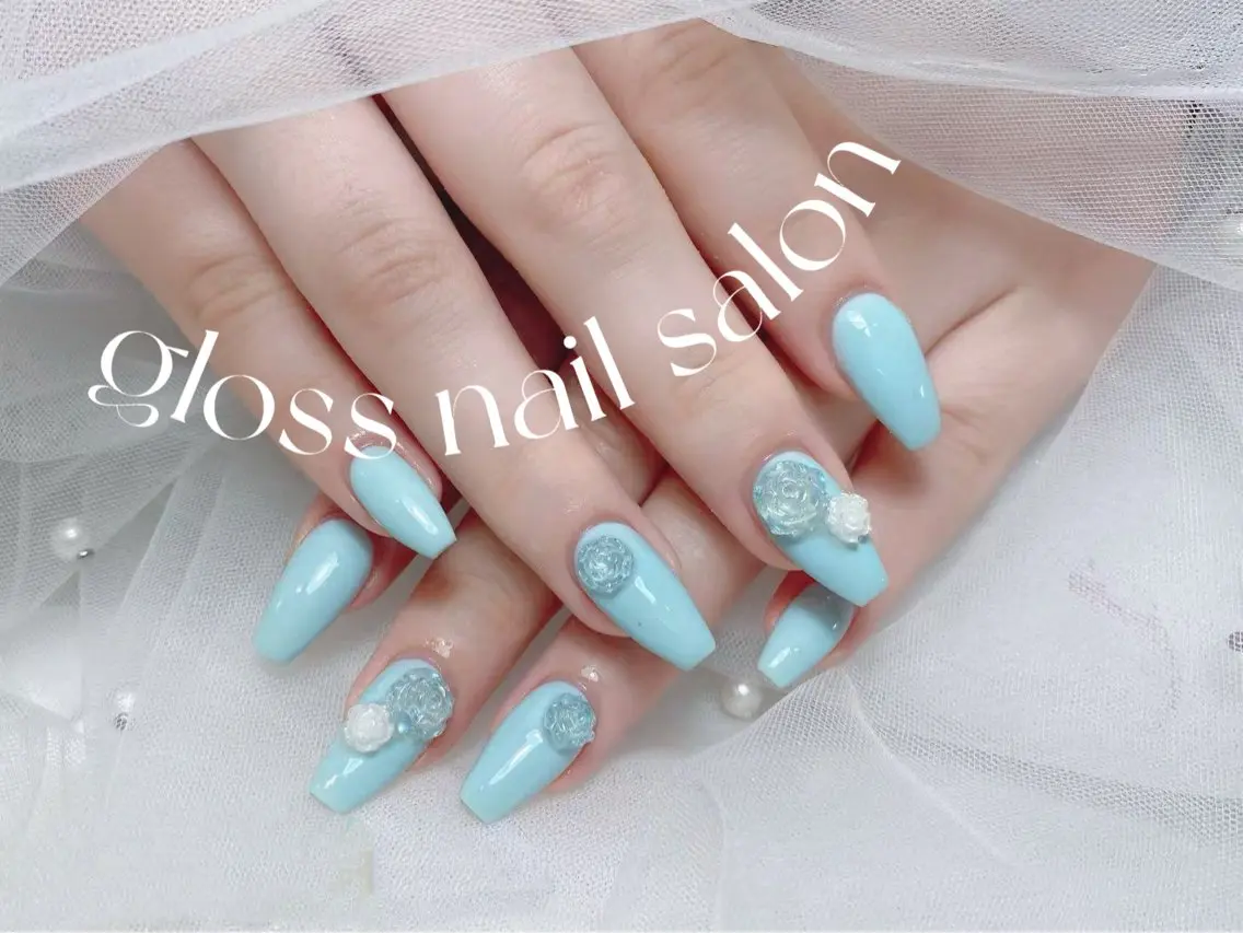 ネイル miho🍎 Gloss nailのネイルデザイン