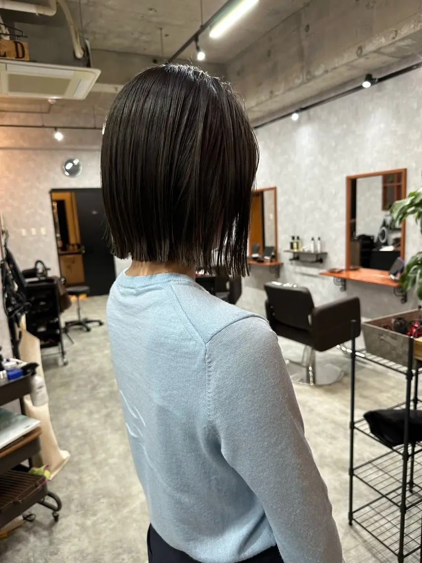 ショート 切りっぱなしボブ ショートボブ ハンサムショート 丸みショート ボブ モテ髪/ボブ/ショー ト/アダチフウトのヘアスタイル