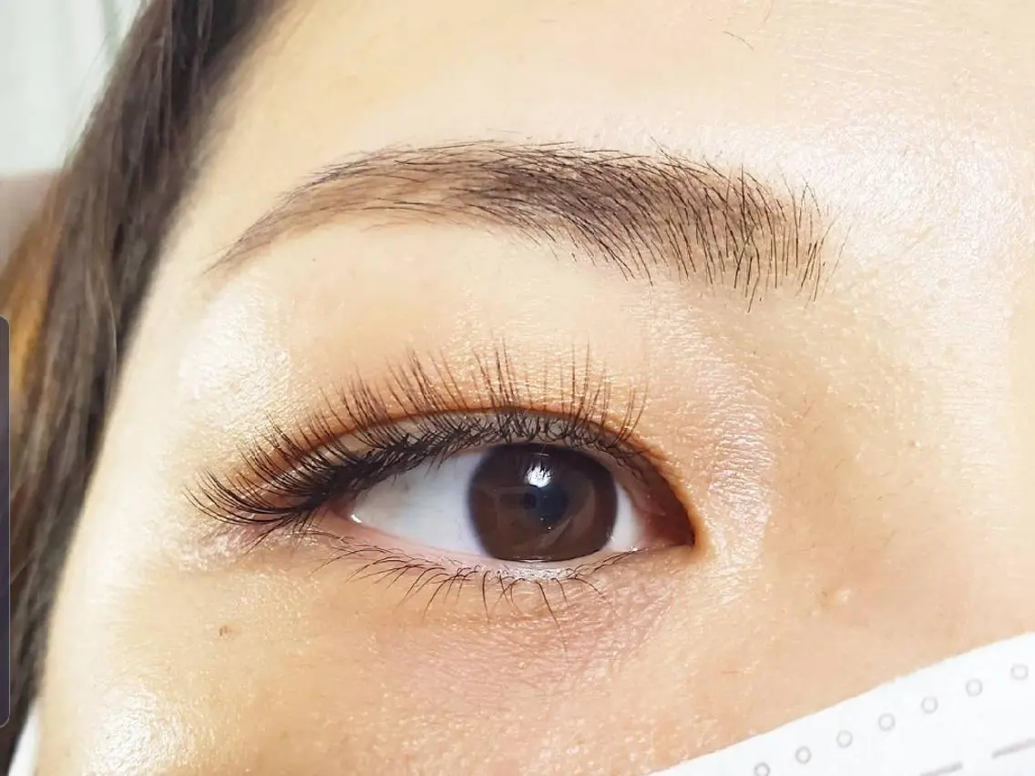 マツエク・マツパ ボリュームラッシュ SAKI　 eyelashのマツエク・マツパデザイン