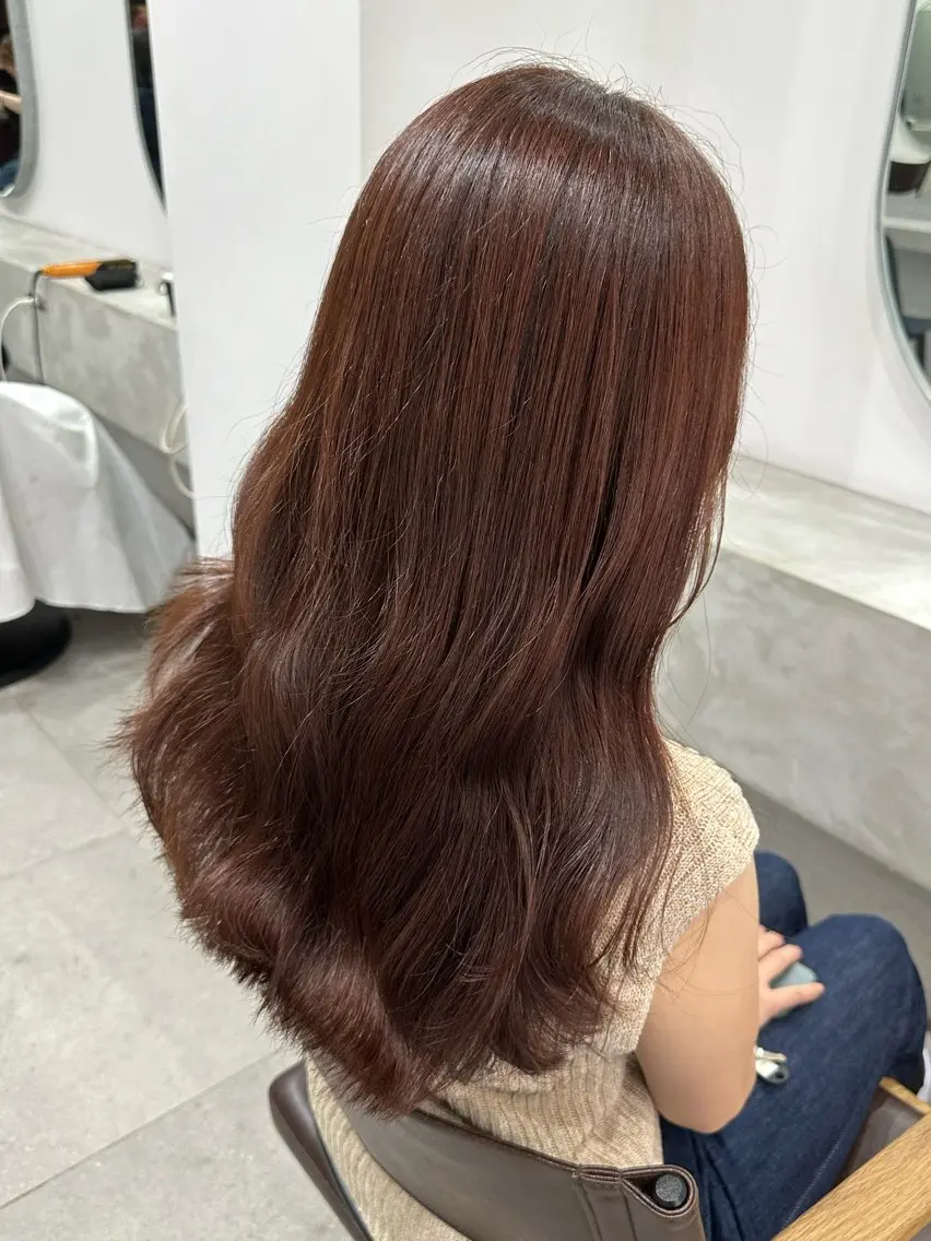 ロング カラー ヘアアレンジ ブラウンカラー ピンクカラー ピンクブラウン ヘアカラー トリートメント シガ ミクトのヘアスタイル