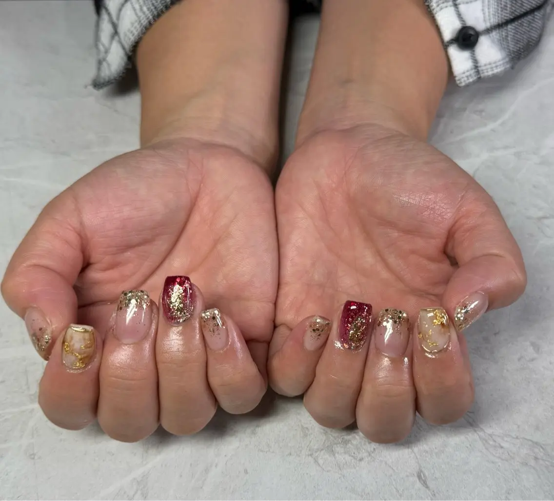 ネイル yotsuha 🍀のネイルデザイン