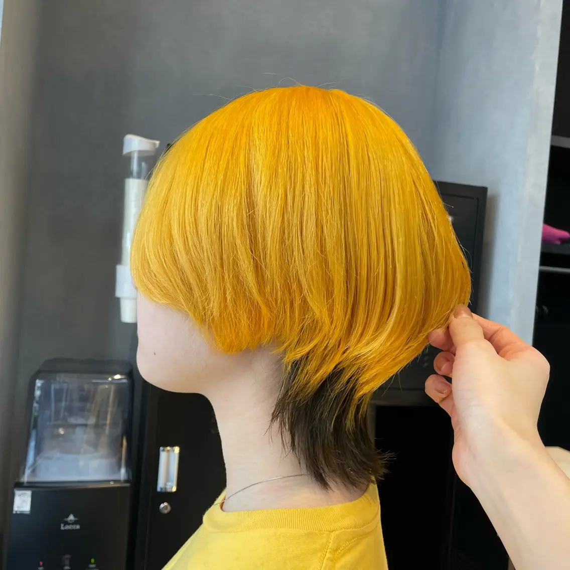 ミディアム カット ヘアカラー 🫧艶髪/ブリーチ 🐳honami🫧のヘアスタイル