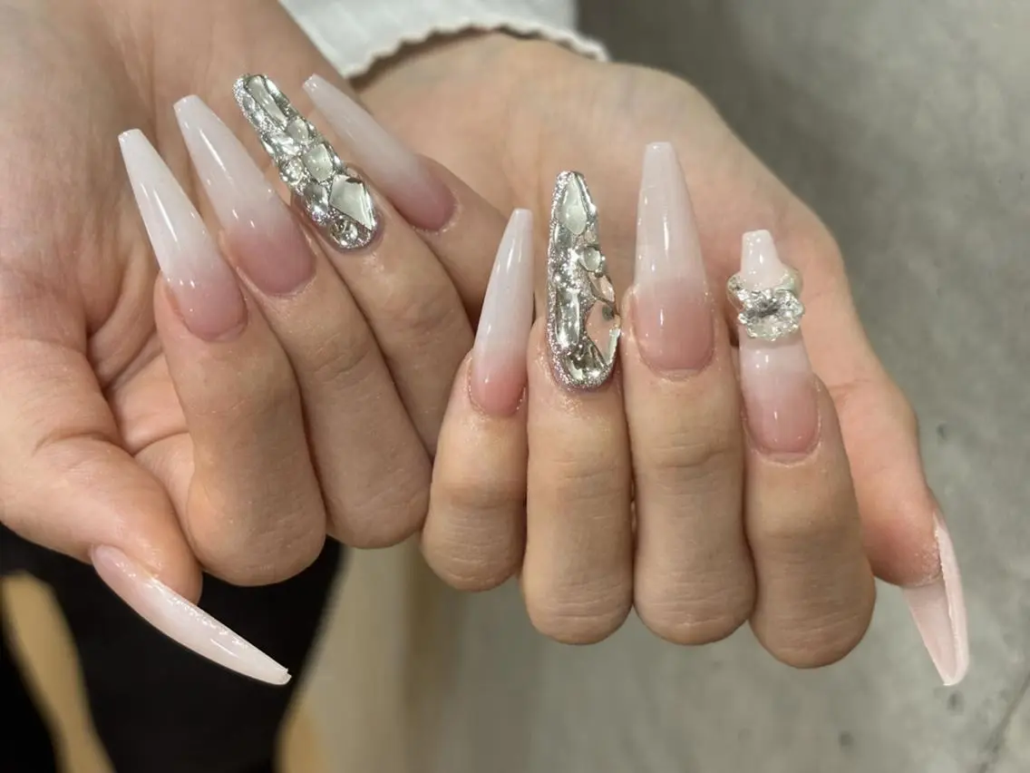 ネイル lucky nail YUI❤︎のネイルデザイン