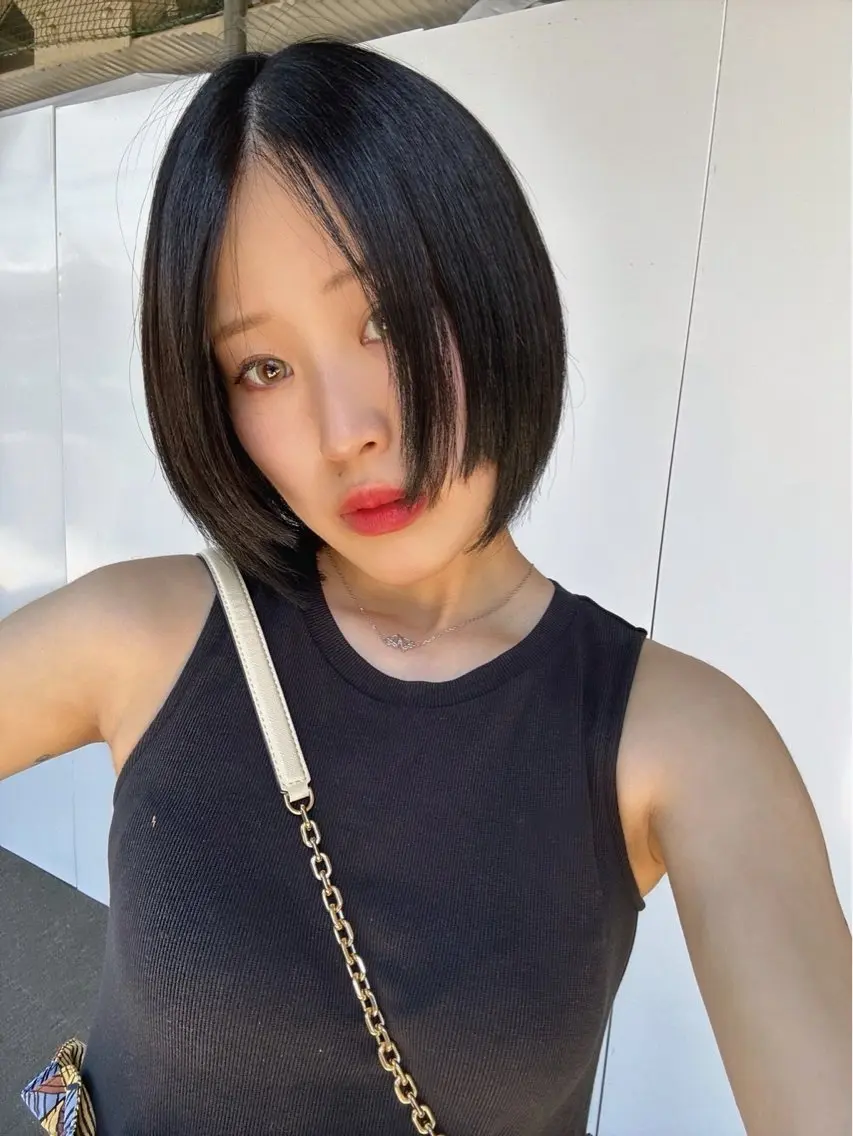 ショート カット 坂口 みりのヘアスタイル