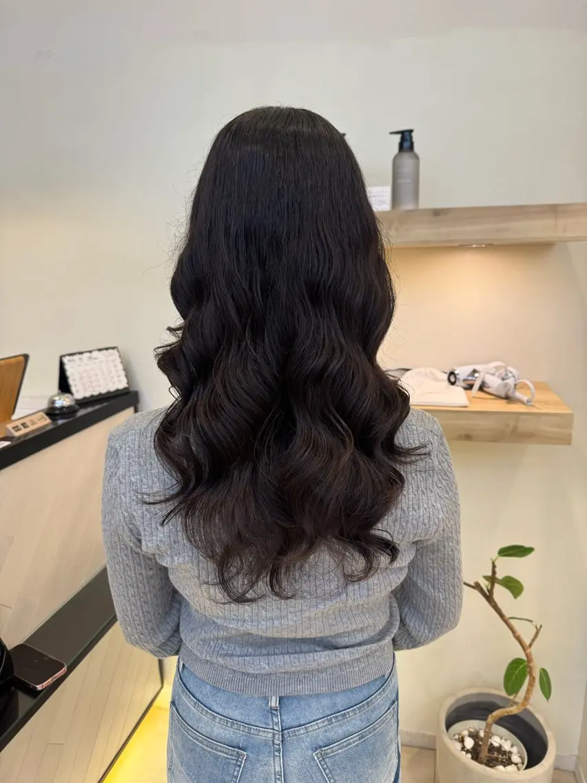 ロング パーマ 🧿パーマ／ レイヤー🧿シュリのヘアスタイル