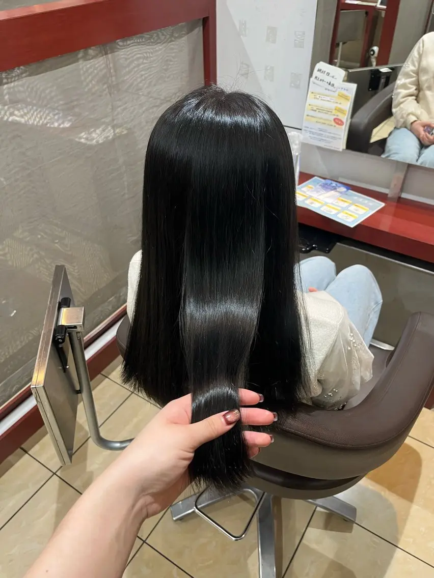 カラー ヘアカラー トリートメント 伊部 しづきのヘアスタイル