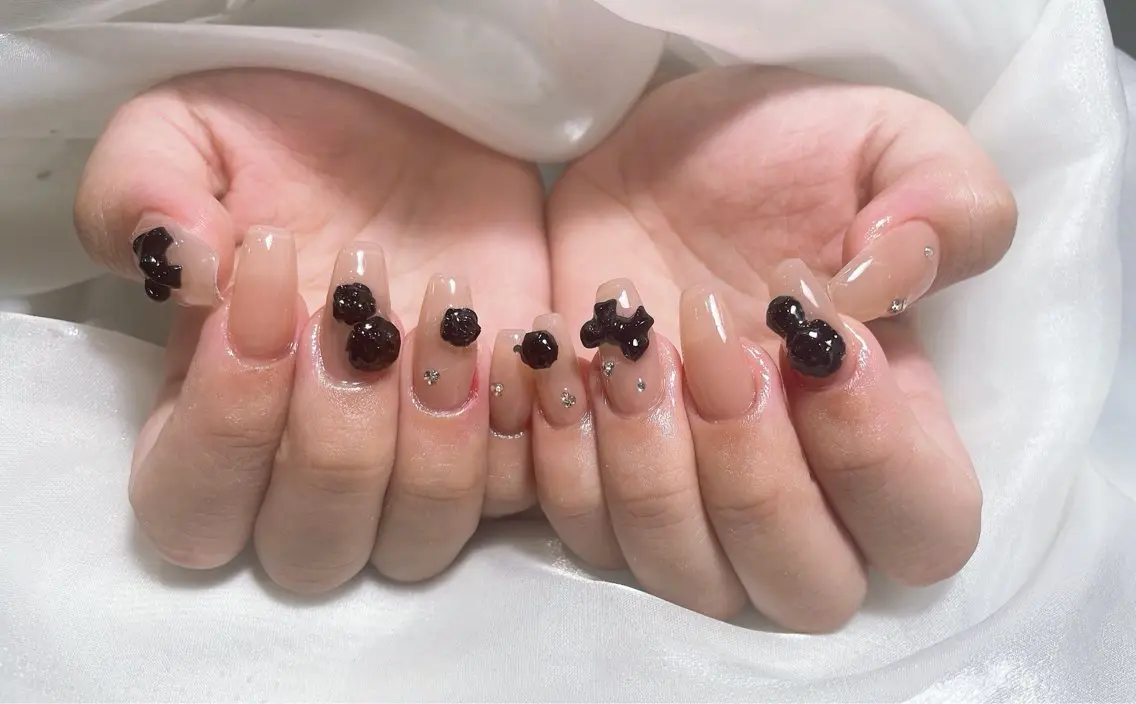 ネイル ハンドネイル ハンドケア モナ& あきのネイルデザイン