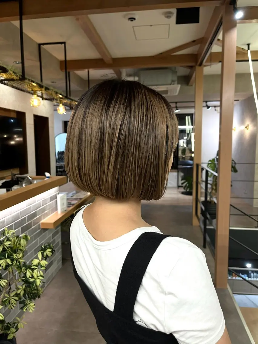 ショート カラー ARAI YOSHITOのヘアスタイル