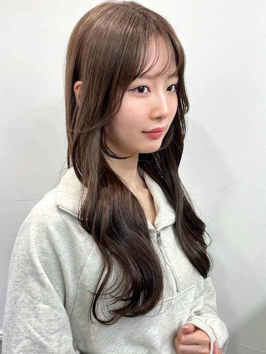 ロング ヘアカラー 🖱️透明感カラー ×髪質改善Rikyuのヘアスタイル