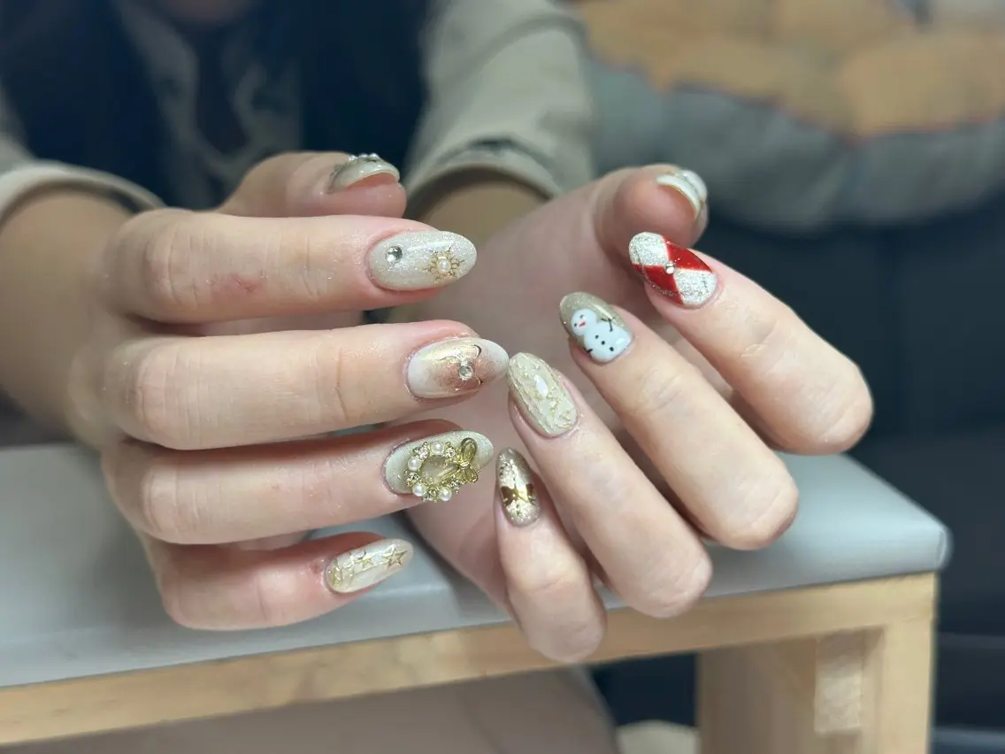 ネイル Eveネイル チップスカルプ専門店のネイルデザイン