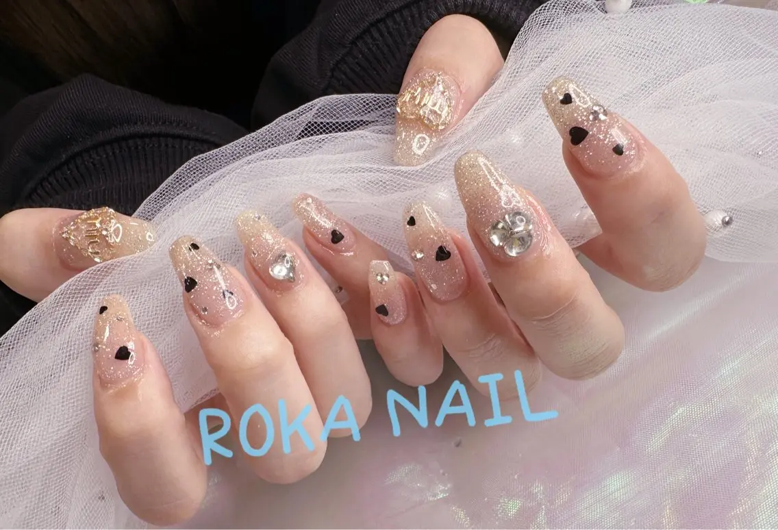 ネイル 長さだし専門店 ROKANAILのネイルデザイン