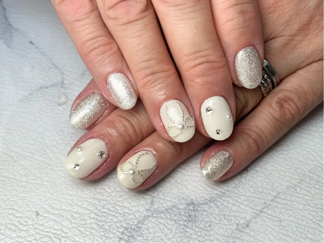 ネイル ハンドネイル Queennail 北堀江Yumiのネイルデザイン