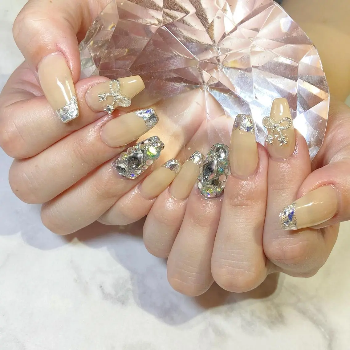 ネイル ハンドネイル YUN 💅のネイルデザイン