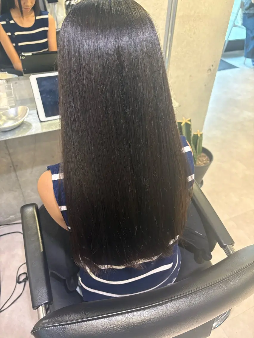 ロング 縮毛矯正 韓国ヘアー🇰🇷 MIWAのヘアスタイル