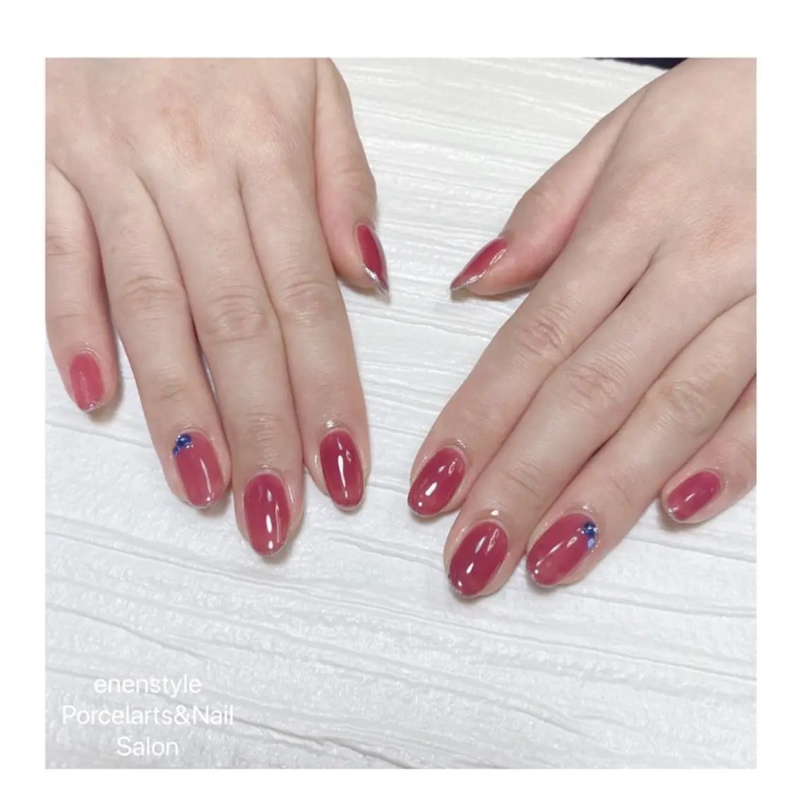 ミディアム ネイル ハンドネイル 🐾enen style 🐾のネイルデザイン