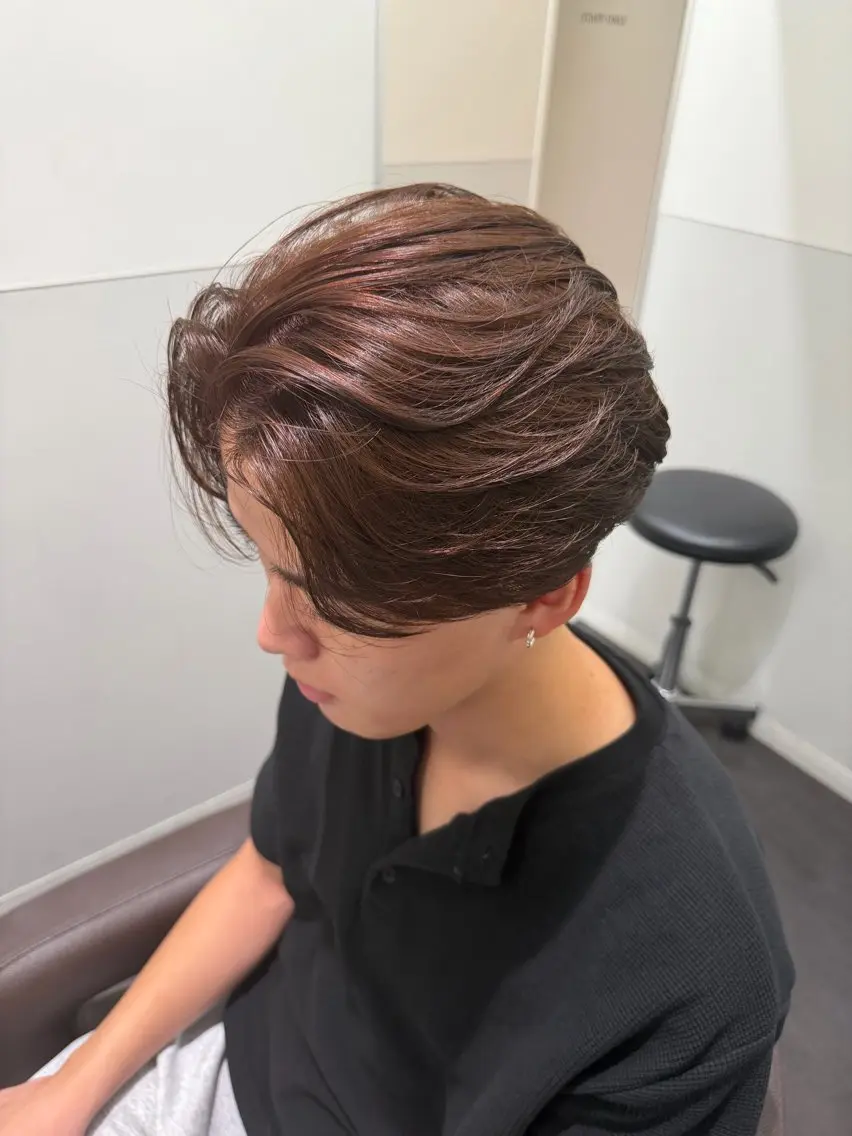 ミディアム カラー パーマ メンズ ミディアムパーマ センターパート フェザーパーマ メンズパーマ ブラウンカラー カット ヘアカラー パーマ 💈ニュアンスパーマ センターパート💈のヘアスタイル