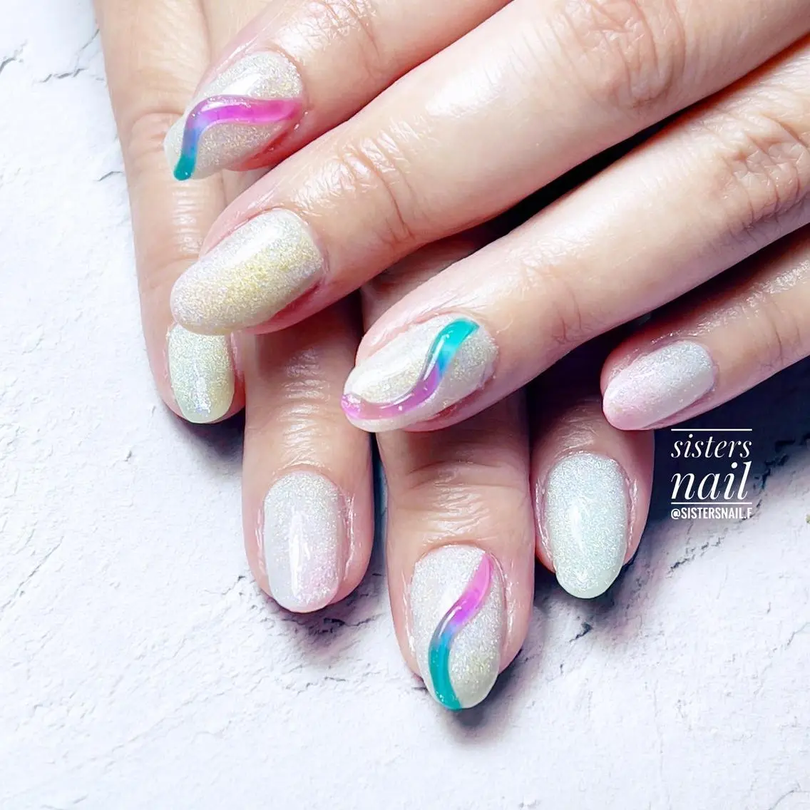 ネイル アートネイル キラキラネイル マグネットネイル パステルネイル ぷっくりネイル sisters nail.fのネイルデザイン