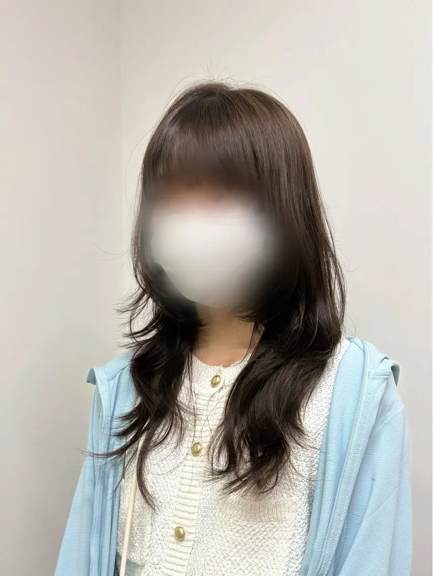 ロング ハッシュカット カット ヘアカラー ブリーチカラー BALANCEゆなのヘアスタイル
