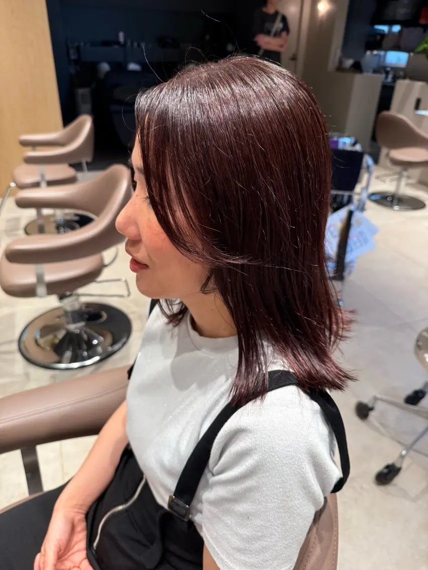 ミディアム 顔周りカット 小顔カット カット SOLAS 緑地公園店のヘアスタイル