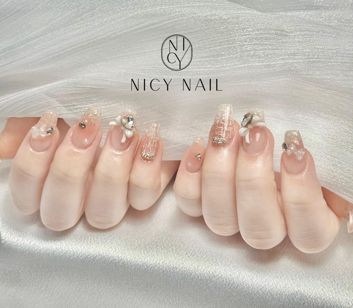 ネイル アートネイル オーロラネイル ブルー チークネイル フットネイル ハンドネイル Rika_ Nicy Nailのネイルデザイン