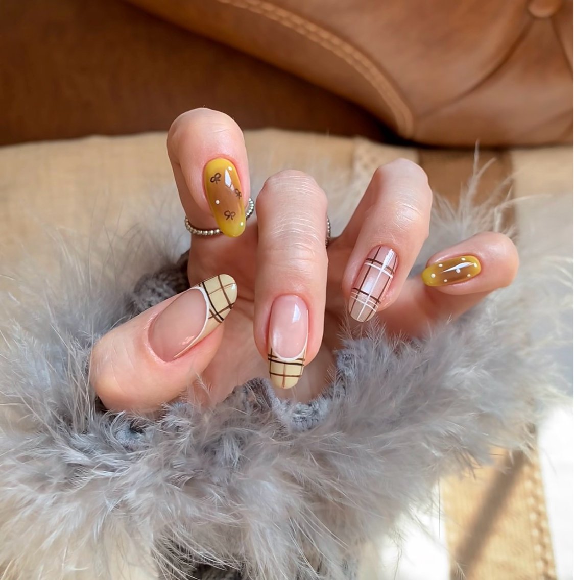 ネイル ボルドー ブラウン フットネイル フレンチネイル グラデーション ハンドネイル Lynn_ Nailのネイルデザイン