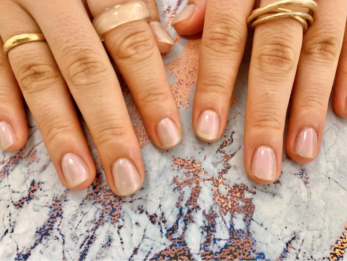 ネイル ワンカラーネイル ピンク ハンドネイル mogunail &blowのネイルデザイン